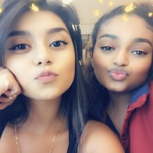 Meet your Posher, Perla